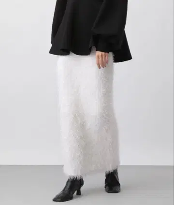 A part by 샤기 타이트 스커트