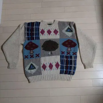 울 혼방 패치워크 스웨터