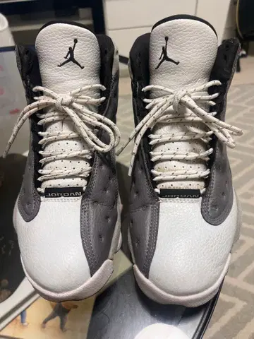 Jordan AJ 13 Retro Atmosphere grey