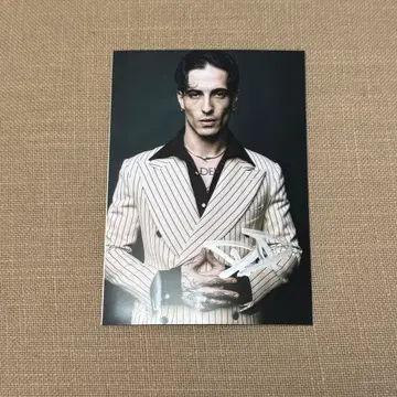 마네스킨 MAneskin 다미아노 데이비드 친필 사인 서양 POP 굿즈