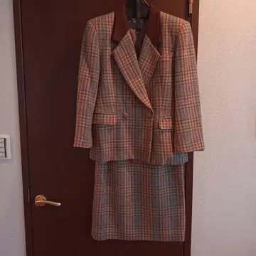 누벨 스포츠 체크 무늬 더블 브레스트 정장 세트