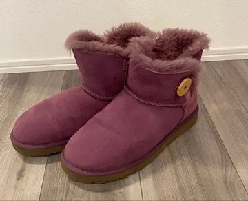 퍼플 스웨이드 어그 부츠