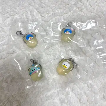 [ 미개봉 ] 가챠가챠 산리오 메지루시 액세서리  굴