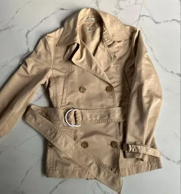 19.70 베이지 트렌치코트 허리 마크 이탈리아제