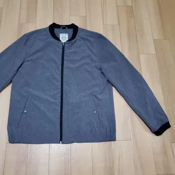 새상품급 LOUIS CHAVLON 루이샤브론 자켓