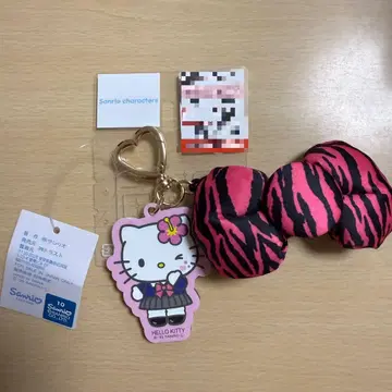 산리오 헬로키티 갸루키티 리본 참 키체인 시마무라 콜라보