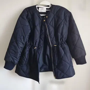 Pierrot 충전솜 퀼팅 드로스트 코트 M 사이즈 네이비 컬러