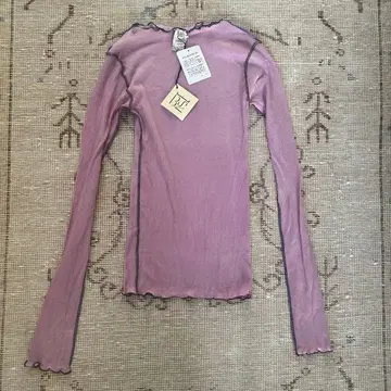 BASERANGE 멜로 티셔츠