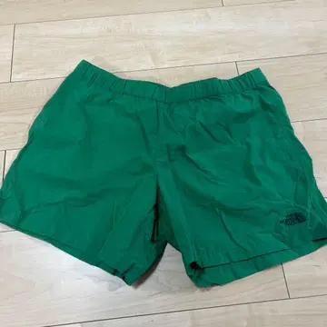 THE NORTH FACE 그린 숏팬츠