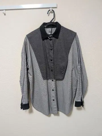 아카네 우츠노미야 디자인 상의 36 사이즈