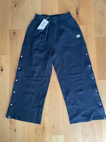 리복 짐웩 다크 그레이 와이드 팬츠