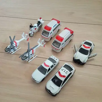 가격 인하 구급차 경찰차 바이크 헬리콥터 미니카 세트