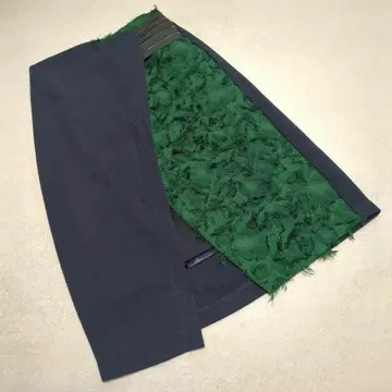 [티티레토바레토] (38) 타이트 스커트 자카드 미디 기장