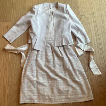 자켓 포함 원피스 수트