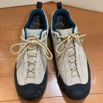 KEEN 스웨이드 스니커즈 베이지/다크 그레이