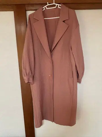 Treat Yourself 핑크 롱 코트