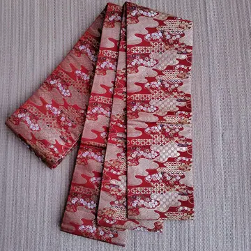 금란 오비의 코부쿠로 오비