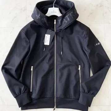 2025년 택 포함 미사용 TATRAS BARBIO W 지퍼 후드티 블랙