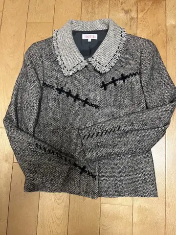 YUKI TORII 의 자켓