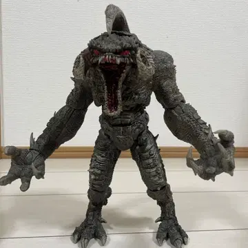 맥팔렌 토이즈 스폰 [액션 피규어] 바이올레이터