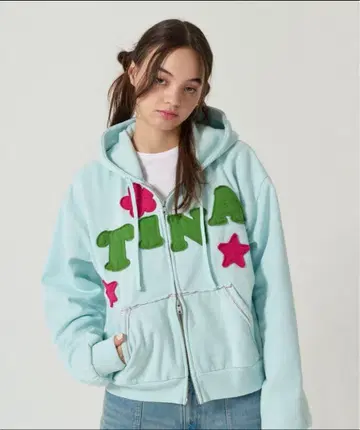 TINA:JOJUN 속기모 로고 패치워크 후디 라이트 블루