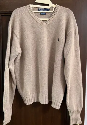 [ POLO ] v넥 니트 베이지