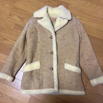 Town'n Ranch 무스탕 코트 베이지