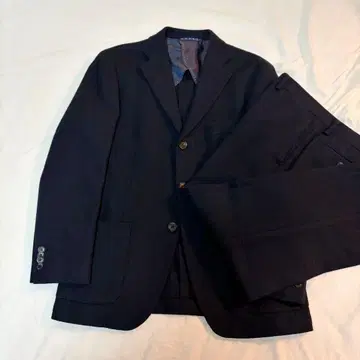 비긴 더 수트 컴퍼니 문 잉글랜드 수트