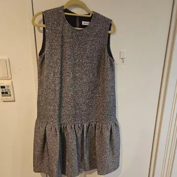 슬리브리스 트위드풍 원피스