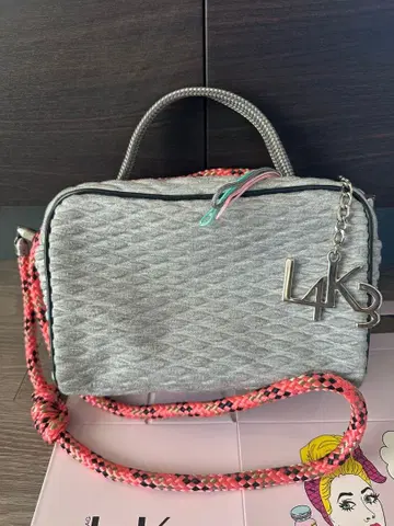 L4K3 MACARON 마카롱 그레이 숄더백