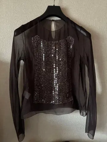 HIROKO KOSHINO 실크 100 스팽글 장식 다크 브라운 상의