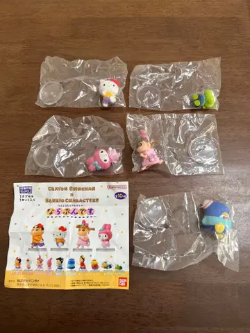 짱구는 못말려 산리오 캐릭터즈 5체 세트 캡슐 토이