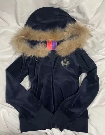 00s y2k 헤이세이 갸루 그런지 퍼 후드티