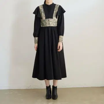 프릴 블랙 롱 원피스