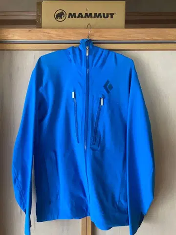 Black Diamond 마운틴 후드티 M 사이즈 파랑