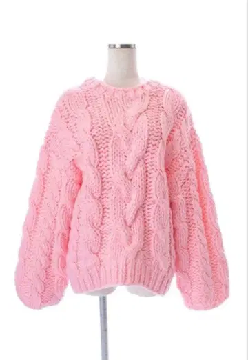 새상품 종이 택 포함 obli 오블리 손뜨개질 볼륨 핑크 니트