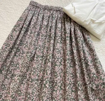 리버티 윌트셔 스커트 카구레 아마카 어반 리서치 좋아하는 분께