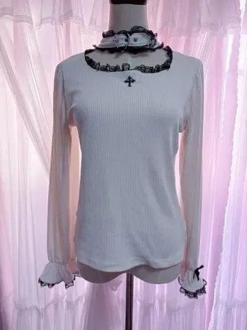 초커 포함 십자가 티셔츠 지뢰계 양산계