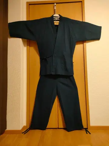 코르 데님 사부이 (다크 네이비)