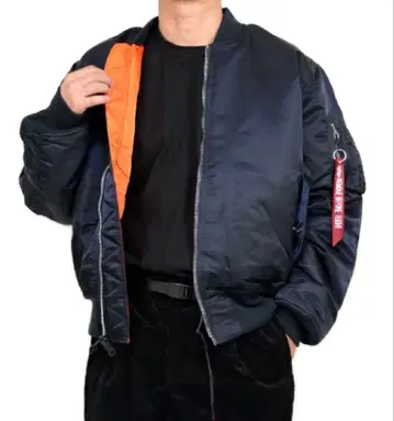 MA-1 플라이트 자켓 네이비