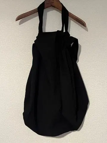 블랙 패브릭 소재 백 / 아틀리에 드 사봉