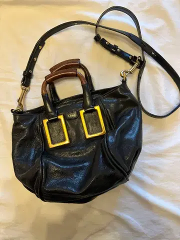 끌로에 블랙 가죽 숄더백