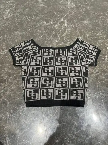 GYDA 니트 오프숄더