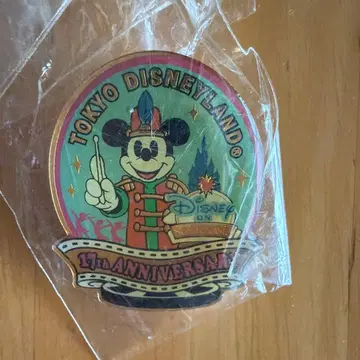 도쿄 디즈니랜드 17주년 핀 배지