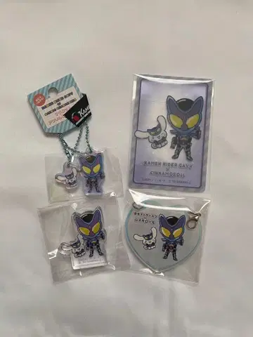 가면라이더 가브 시나몬 롤 키링 클리어 카드 아크릴 블록