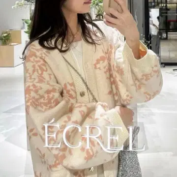 ECREL 플라워 비쥬 가디건 화이트