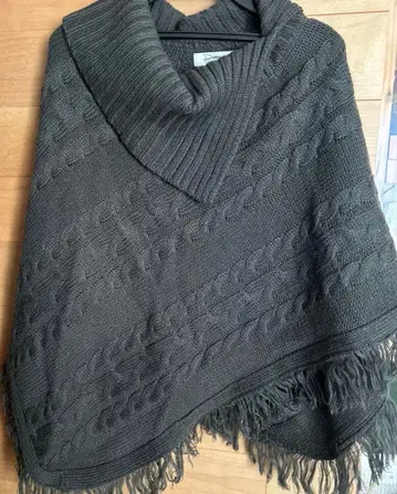 Days 다크 그레이 케이블 짜임 판초