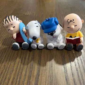 어깨 쿵 Fig. PEANUTS 컴플리트 세트