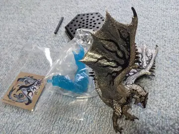 몬스터 헌터 스탠다드 모델 Plus 리오레우스 레어종 피규어