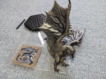 몬스터 헌터 스탠다드 모델 Plus 리오레우스 레어종 피규어